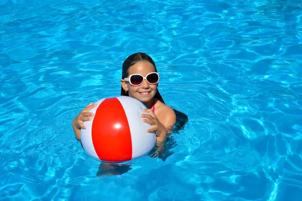 Véritable Adorable Fille Relaxante Dans Piscine Concept Vacances Été — Photo