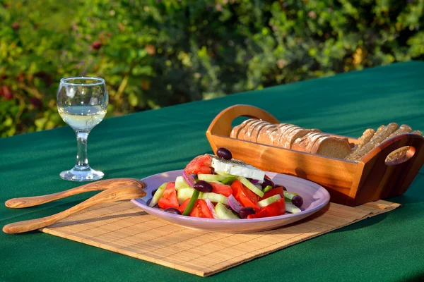 Salade grecque traditionnelle — Photo