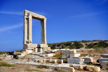 naxos portara