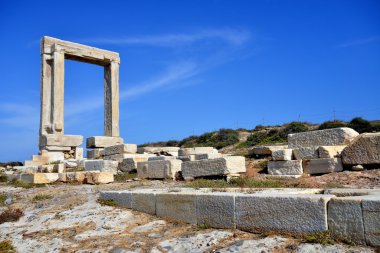 naxos portara