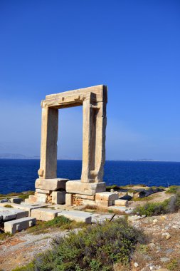 naxos portara