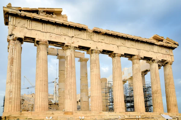 Pártenon na Acrópole em Atenas — Fotografia de Stock