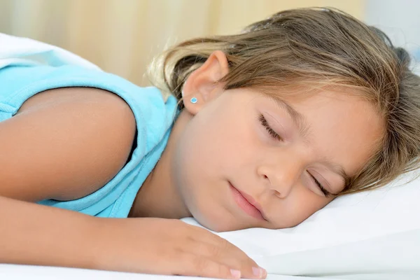 Sweet dreams, girl sleeping — Stock Photo, Image