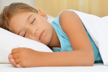 Tatlı rüyalar, uyuyan kız