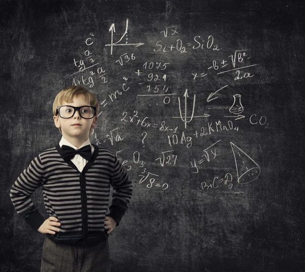 Child Learning Mathematics, Children Education, Student Kid — Stock Photo, Image