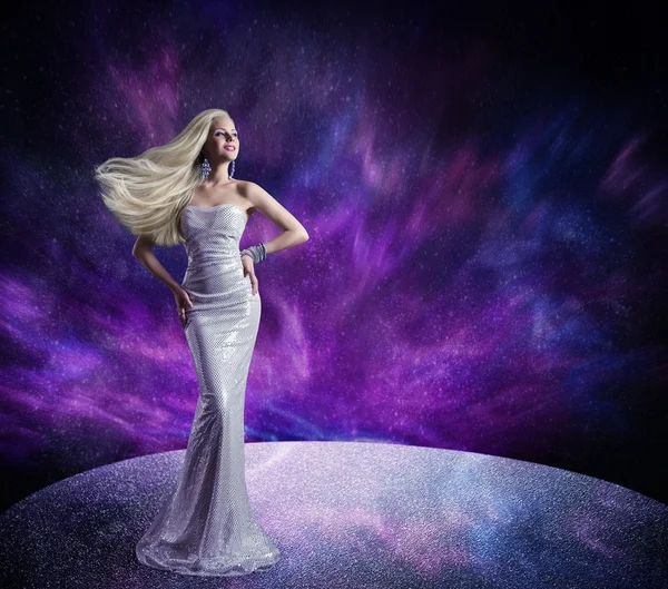 Fashion Model Posing Long Dress, Hair Waving Wind, Woman Gown — Stock Photo, Image