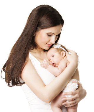 Yeni doğan bebek aile portresi, yeni doğan çocuk, ana ve çocuk kucaklayan anne anne
