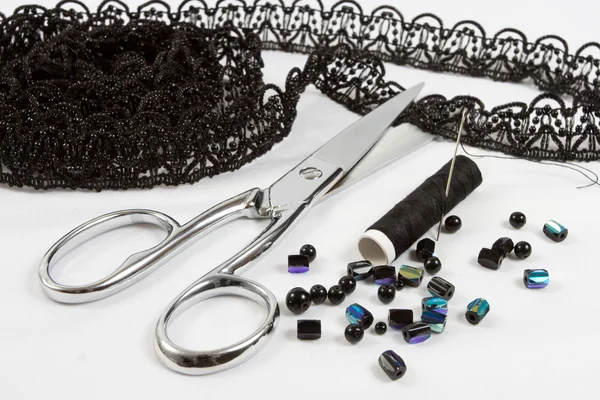 Sewing Objects, metal Scissors,black Threads, Lace, Beads — Zdjęcie stockowe