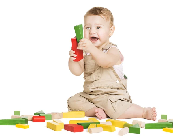 Kid Play Brinquedos Blocos, criança brincando de brinquedo no branco — Fotografia de Stock