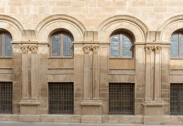 Fachada clásica del edificio — Foto de Stock