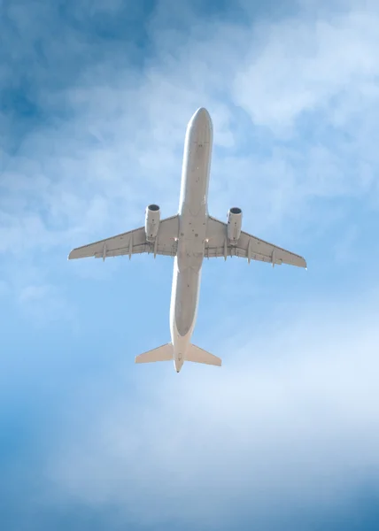 Flying plane — Stock Photo, Image