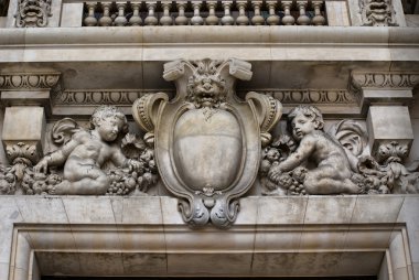 Taş çocuk heykeltıraş