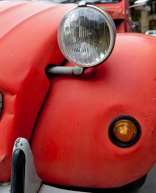 Kırmızı Vintage araba detay