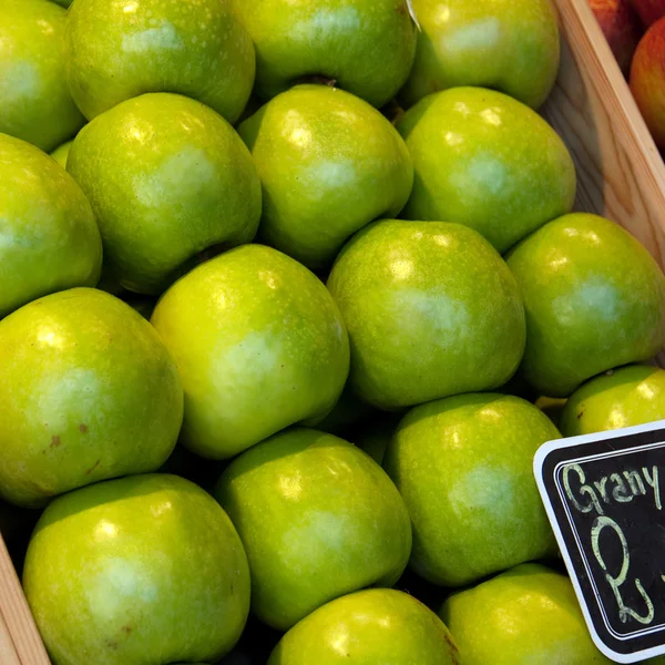 Granny Smith apples — Stock Photo, Image