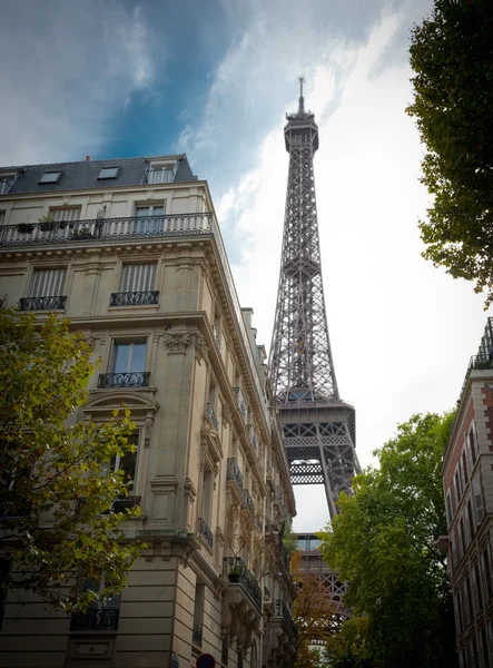 Paris ve Eyfel Kulesi — Stok fotoğraf