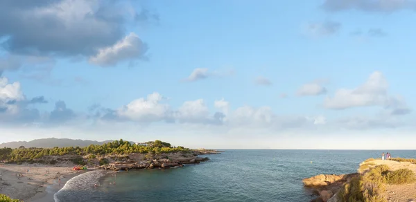 Stranden vid solnedgången — Stockfoto