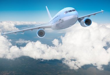 uçak ve bulutlar