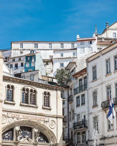 Лиссабон в белом и синем — стоковое фото