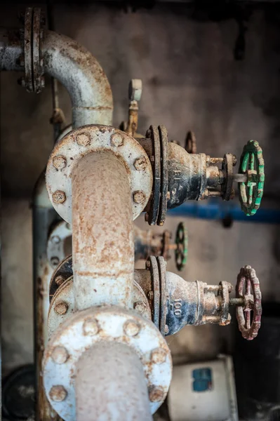 Gamla vattenventiler — Stockfoto