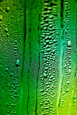 Damla ile ıslak cam