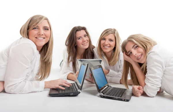 Girls and computers — Stock Photo, Image