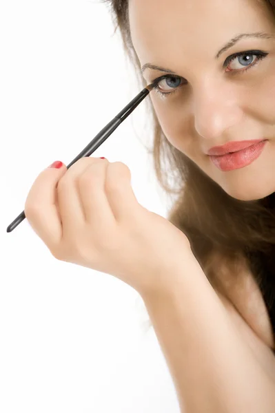 Kadın göz kozmetik uygulama — Stok fotoğraf