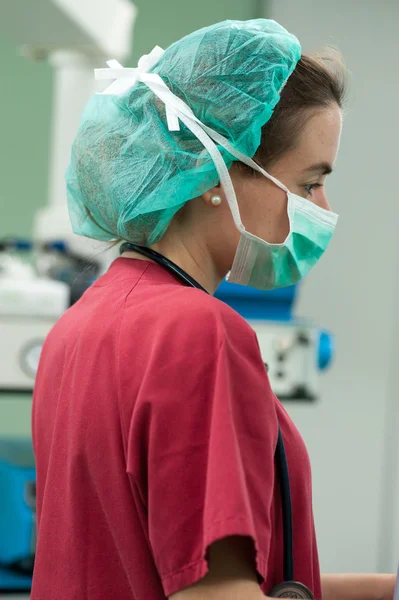 Жіночий anesthesist — стокове фото