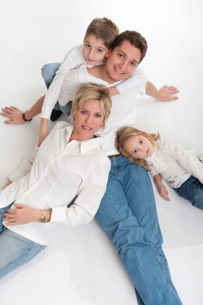 Kärleksfull familj — Stockfoto