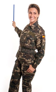 Bir işaretçi ile askeri kadın
