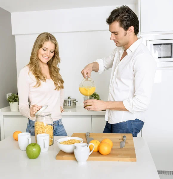 Pequeno-almoço romântico — Fotografia de Stock