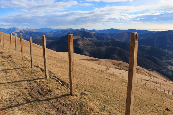 Hiking trails on Mount Generoso — Stock Photo, Image