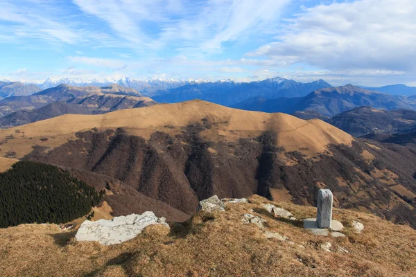 Monte generoso에서 보기 로열티 프리 스톡 사진