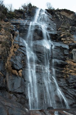 Acquafraggia şelaleler - Chiavenna