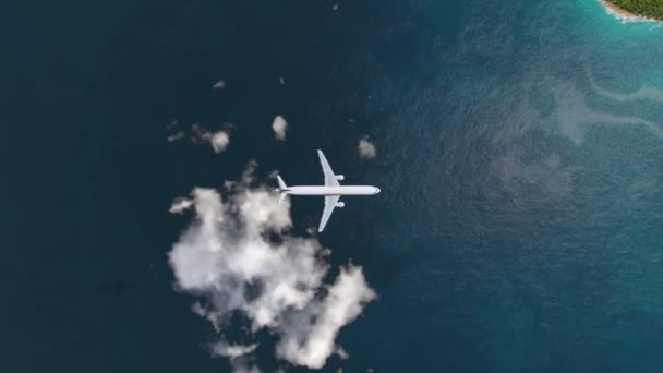Aviones vuelan sobre un mar con hermosas islas tropicales . — Vídeo de stock