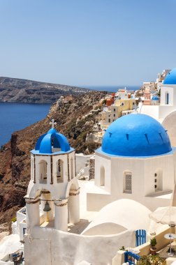 Santorini Oia kilise ve çan kulesi
