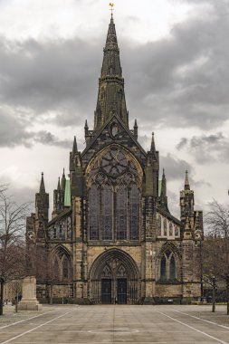 Glasgow katedral ön girişi