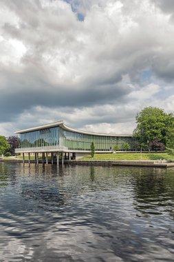 Halmstad Üniversitesi Kütüphanesi