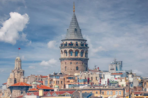 Istanbul Turkey Kwiecień 2011 Wieża Galata Dominuje Nad Panoramą Regionu — Zdjęcie stockowe