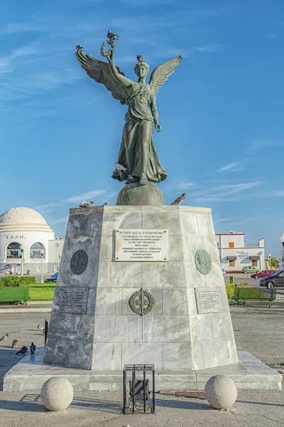 Rhodes Town Grecia Octubre 2018 Estatua Ángel Victoria Puerto Mandraki — Foto de Stock