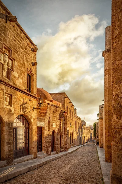 Rua Dos Cavaleiros Dos Destaques Cidade Velha Medieval Rodes Fotografias De Stock Royalty-Free