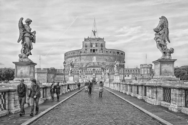 Roma Castel Sant Angelo Mono