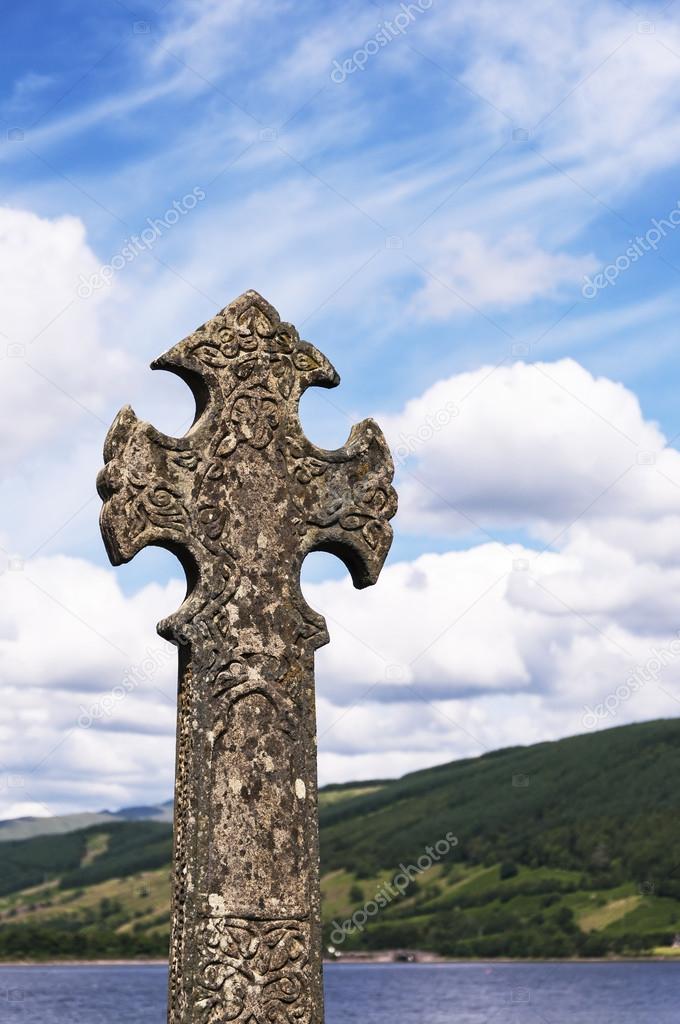 Inveraray Celtic Cross