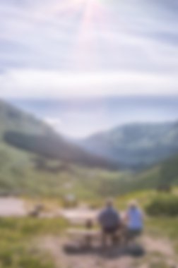 Arka plan bulanık İskoç turist