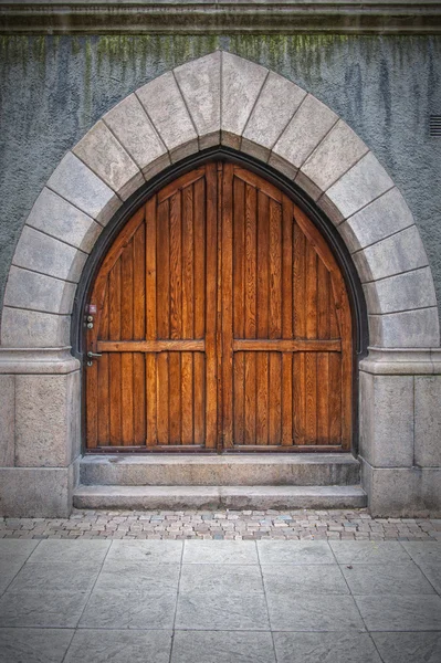 Holzbogentüren — Stockfoto