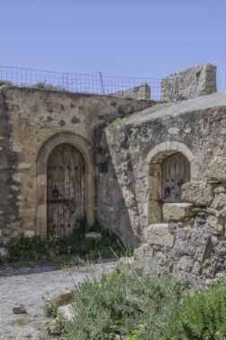 Courtyard adlı Lerapetra kalede Kales