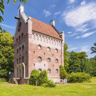 Borjes yırtılmış