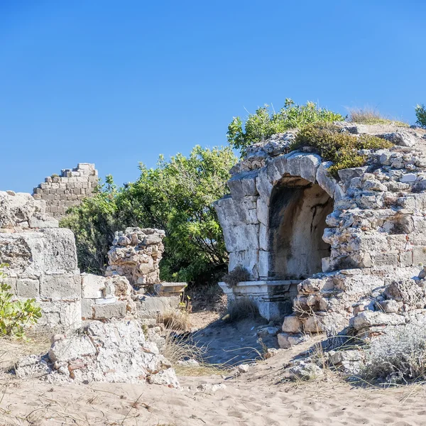 Руины восточного некрополя — стоковое фото