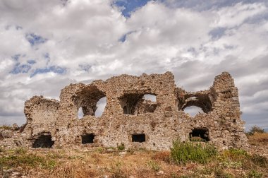 Yan Bizans Hastanesi Harabeleri
