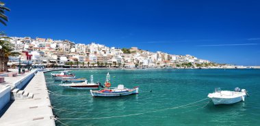 Sitia Seafront tekneler ile