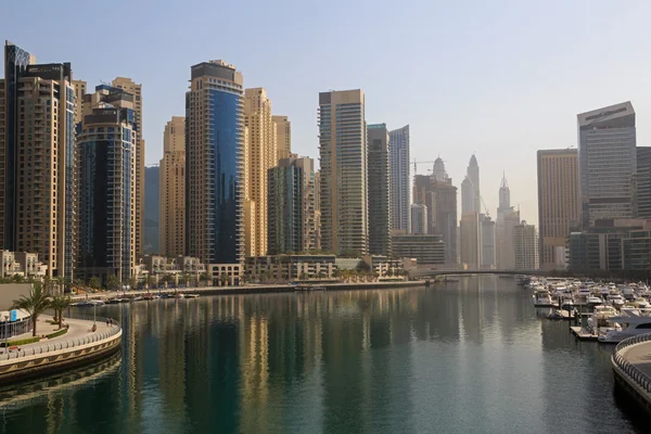 Район в Дубаї в ранок — стокове фото